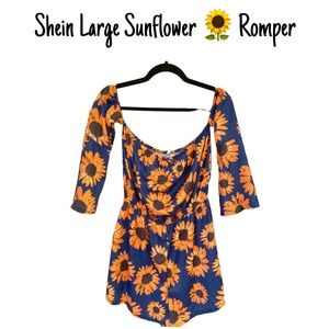 EUC Shein Large Sunflower 🌻 Romper with Blue Background